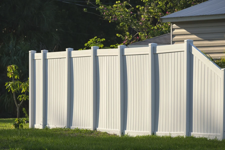 Superior Vinyl Fence Installation Paterson, NJ Superior Vinyl Fence Installation Paterson, NJ